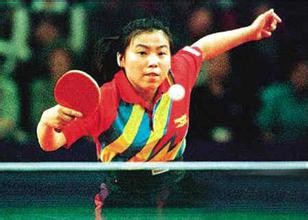 各项球类运动第一人！篮球之神乔丹 足球之神贝利 羽毛球之神林丹
